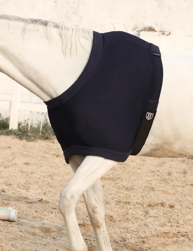 Horse shoulder guard worn under a blanket to prevent rubbing